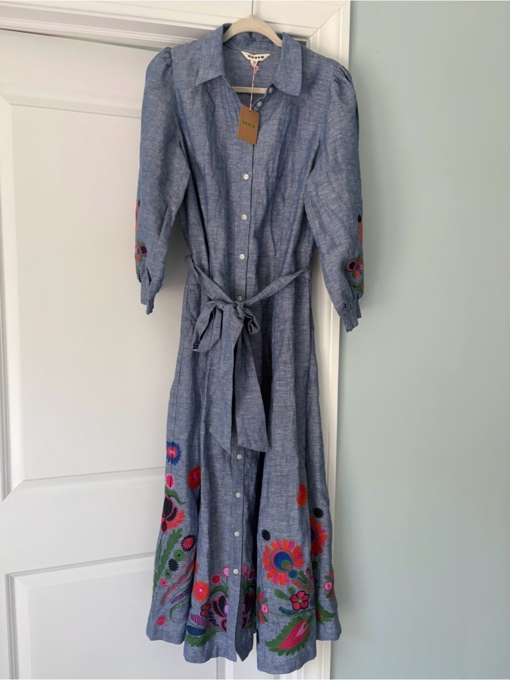 Boden dress NWT US12 Blue Embroidered Button-Front Clara dress linen blend - Picture 3 of 13